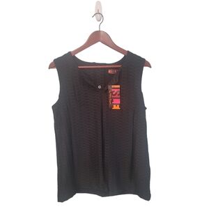 ISLE By Melis Kazan NWT Womens Minimalist Careerwear Sleeveless‎ Blouse Size M